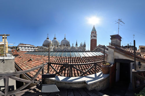 Rooftop 360 degree view of Venice, St Mark's Basilica